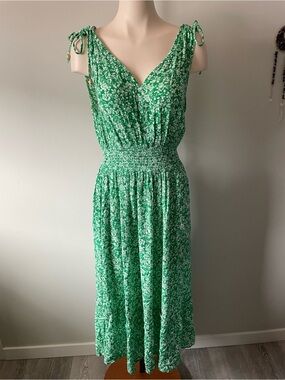 Green Floral Midi Dress with Smocked Waist